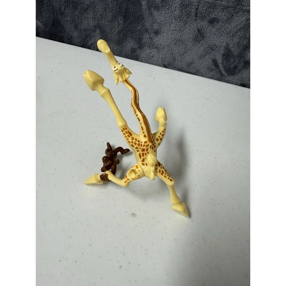 2012 Madagascar 3 Melman Giraffe & Monkey McDonalds Happy Meal #6 Caketopper